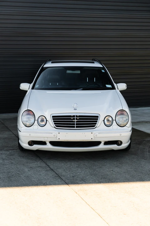 2000 Mercedes-Benz W210 E 36 & E 50 & E 55 & E 60 AMG - Image 24 of 31
