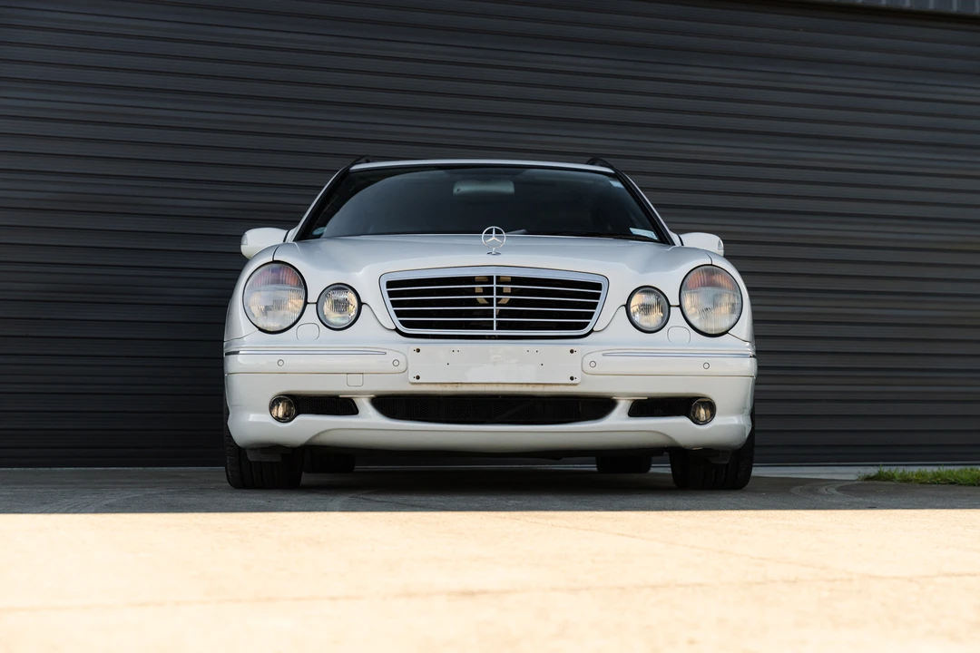 2000 Mercedes-Benz W210 E 36 & E 50 & E 55 & E 60 AMG - Image 17 of 31