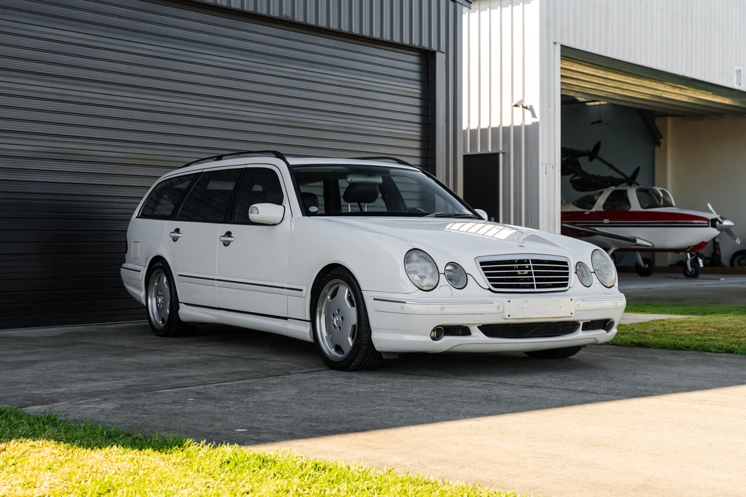2000 Mercedes-Benz W210 E 36 & E 50 & E 55 & E 60 AMG - Image 3 of 31