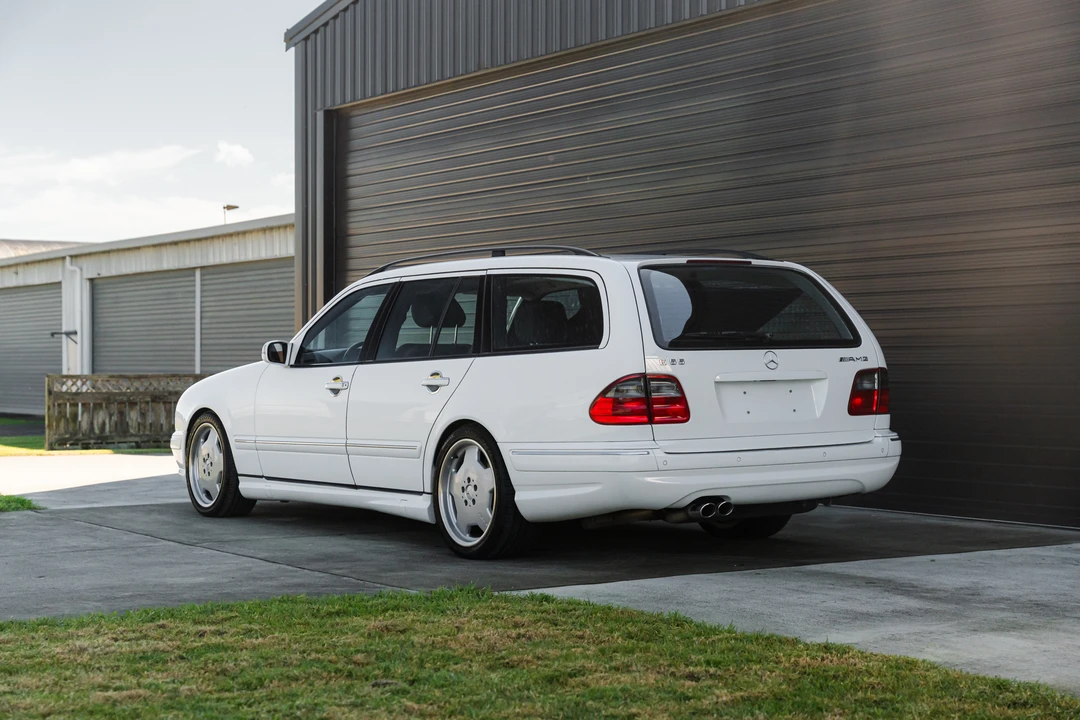 2000 Mercedes-Benz W210 E 36 & E 50 & E 55 & E 60 AMG - Image 7 of 31