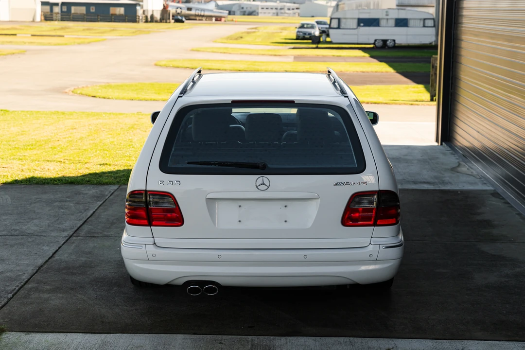 2000 Mercedes-Benz W210 E 36 & E 50 & E 55 & E 60 AMG - Image 13 of 31
