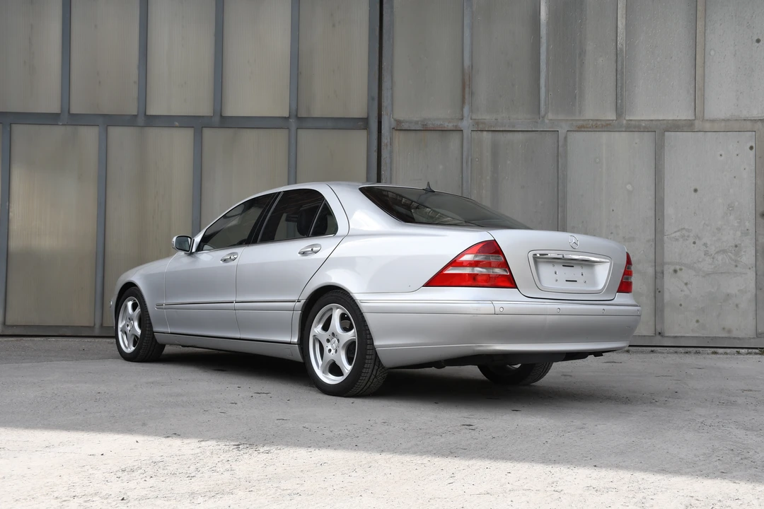 2001 Mercedes-Benz W220 S-Class - Image 7 of 31