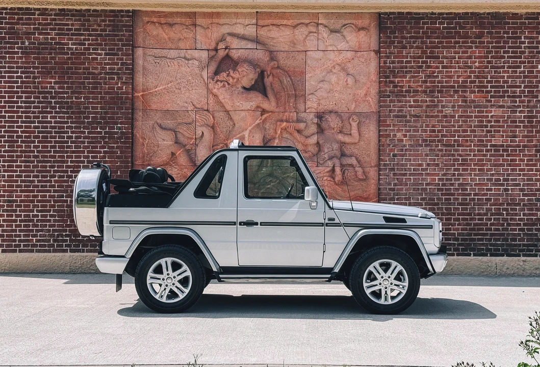 2001 Mercedes-Benz W463 G-Class - Image 12 of 31