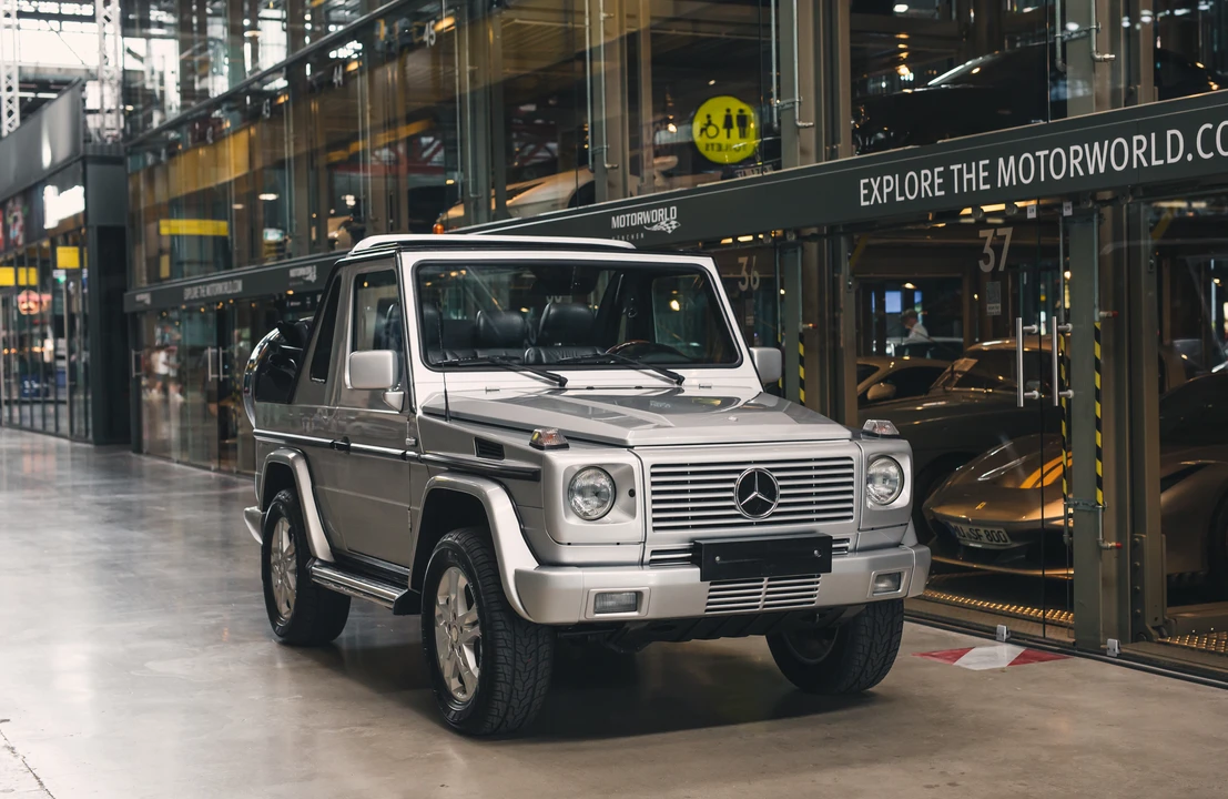 2001 Mercedes-Benz W463 G-Class - Image 3 of 31