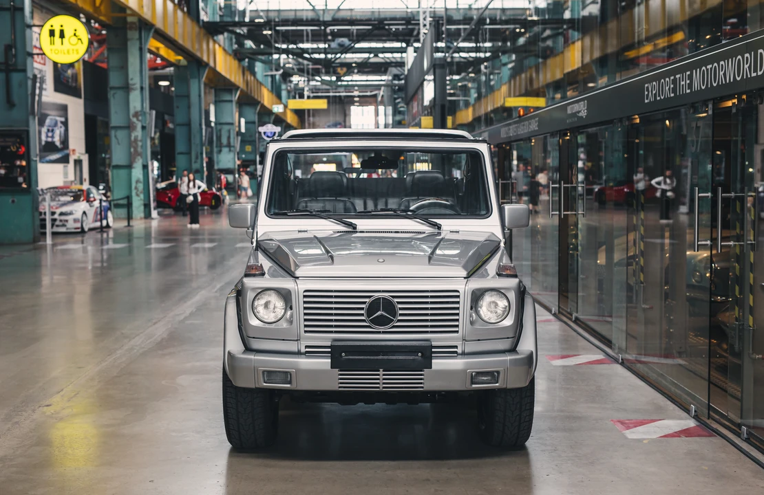 2001 Mercedes-Benz W463 G-Class - Image 10 of 31