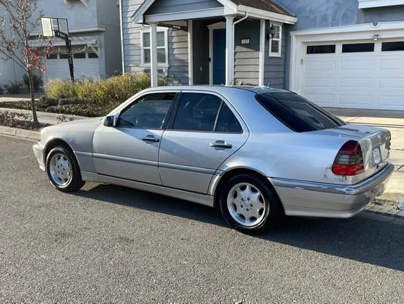 2001 Mercedes-Benz W203 C-Class - Image 4 of 6