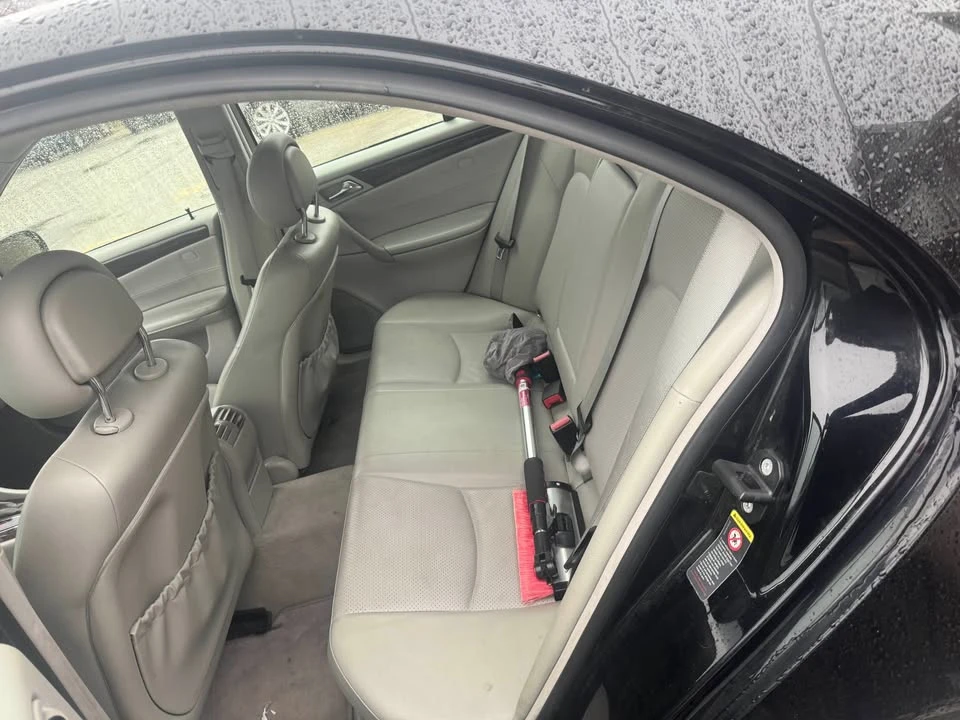 2001 Mercedes-Benz W203 C-Class - Image 11 of 12