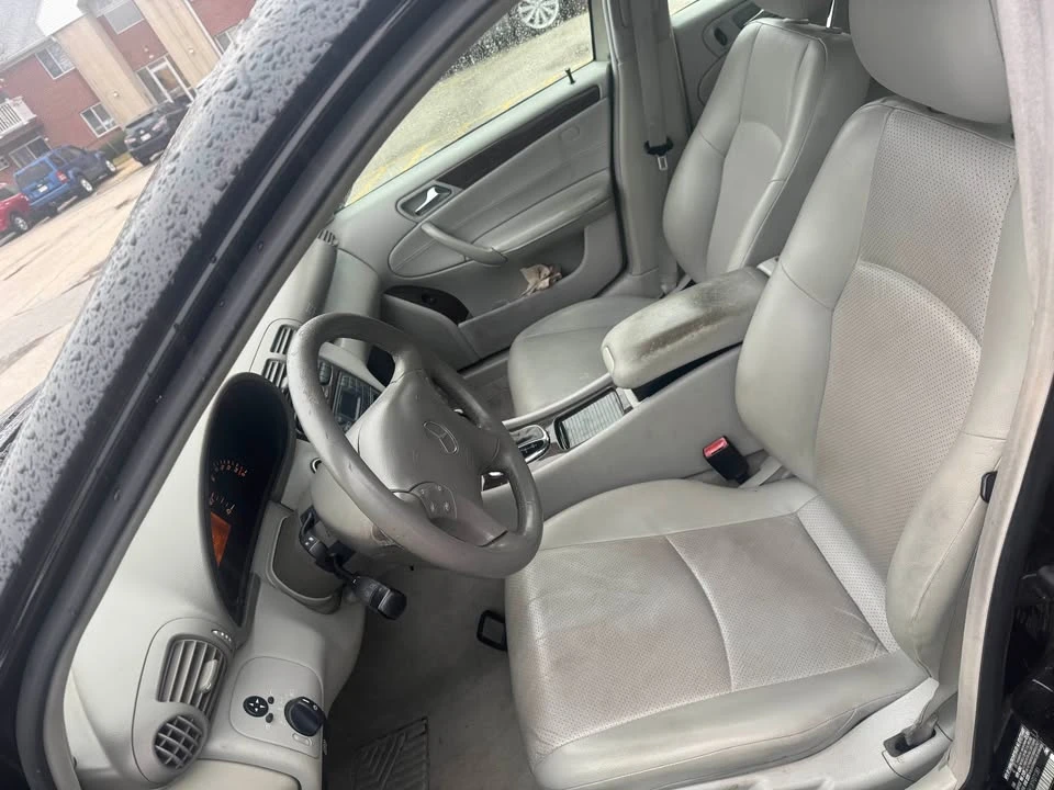 2001 Mercedes-Benz W203 C-Class - Image 7 of 12