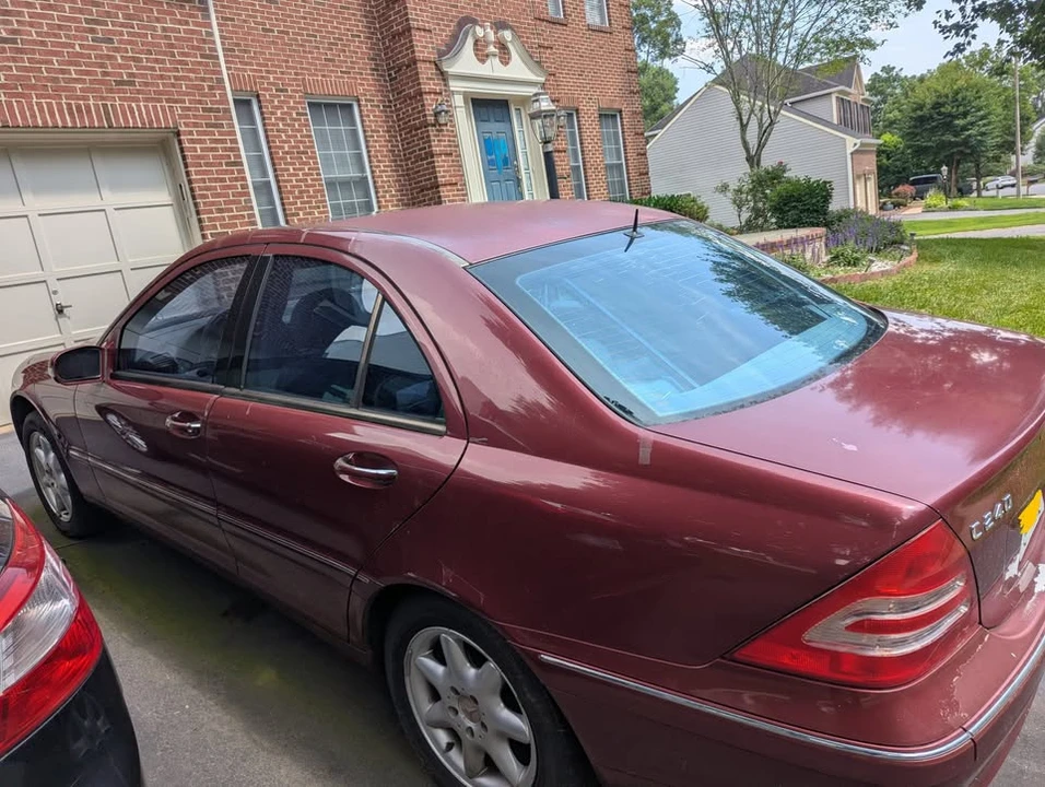 2001 Mercedes-Benz W203 C-Class - Image 3 of 8