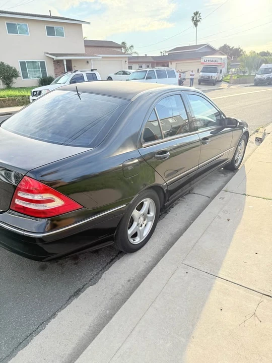 2001 Mercedes-Benz W203 C-Class - Image 3 of 7