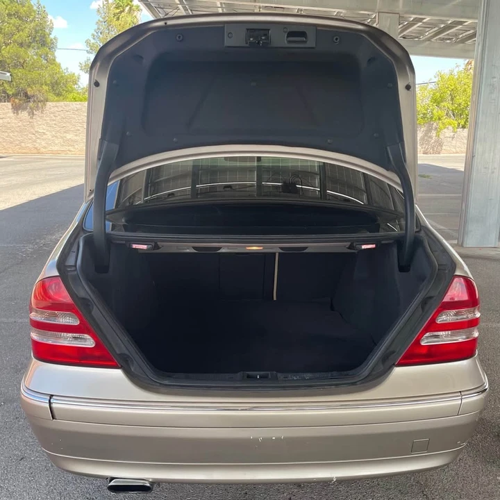 2001 Mercedes-Benz W203 C-Class - Image 11 of 11