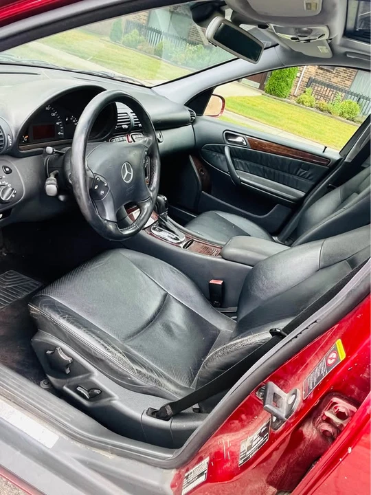 2001 Mercedes-Benz W203 C-Class - Image 14 of 19
