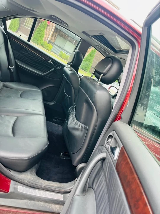 2001 Mercedes-Benz W203 C-Class - Image 10 of 19