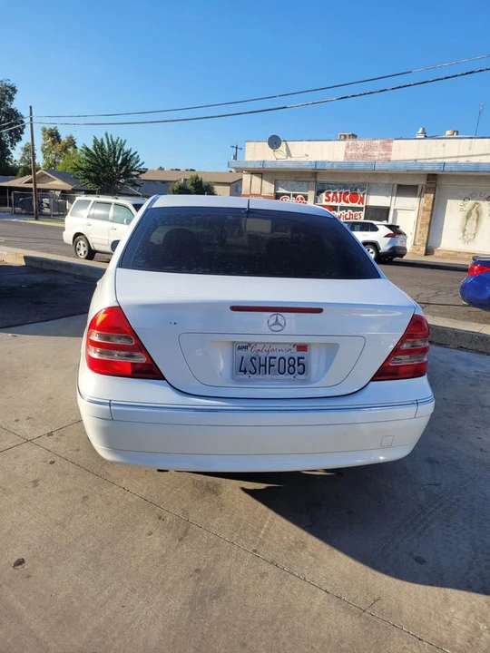 2001 Mercedes-Benz W203 C-Class - Image 3 of 4