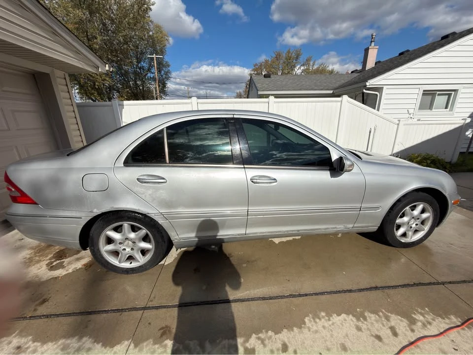2001 Mercedes-Benz W203 C-Class - Image 5 of 12