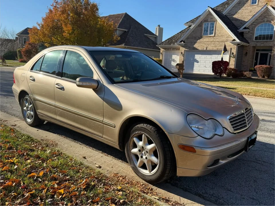 2001 Mercedes-Benz W203 C-Class - Image 2 of 9