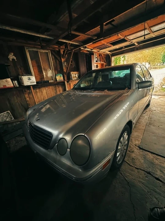 2001 Mercedes-Benz W210 E-Class - Image 6 of 20