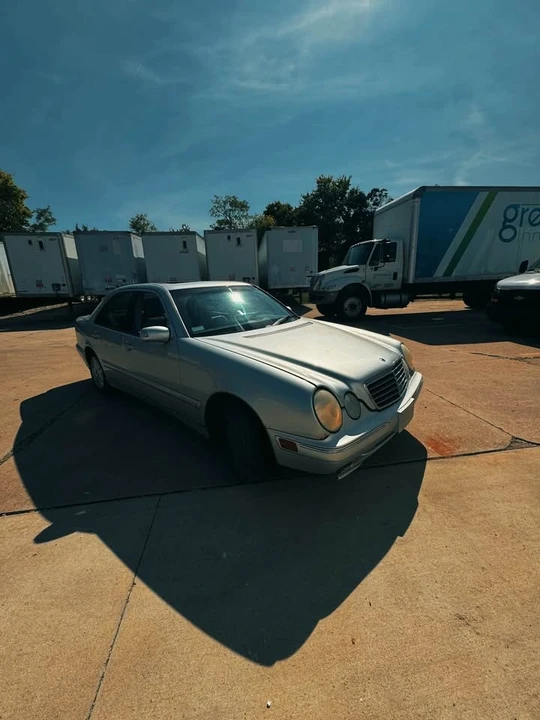 2001 Mercedes-Benz W210 E-Class - Image 11 of 20