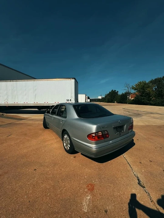 2001 Mercedes-Benz W210 E-Class - Image 8 of 20