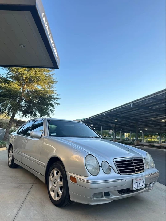 2001 Mercedes-Benz W210 E-Class - Image 2 of 11