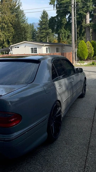 2001 Mercedes-Benz W210 E-Class - Image 4 of 12
