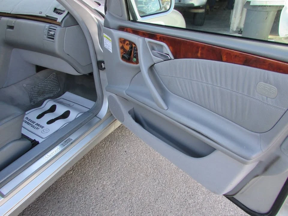 2001 Mercedes-Benz W210 E-Class - Image 13 of 20