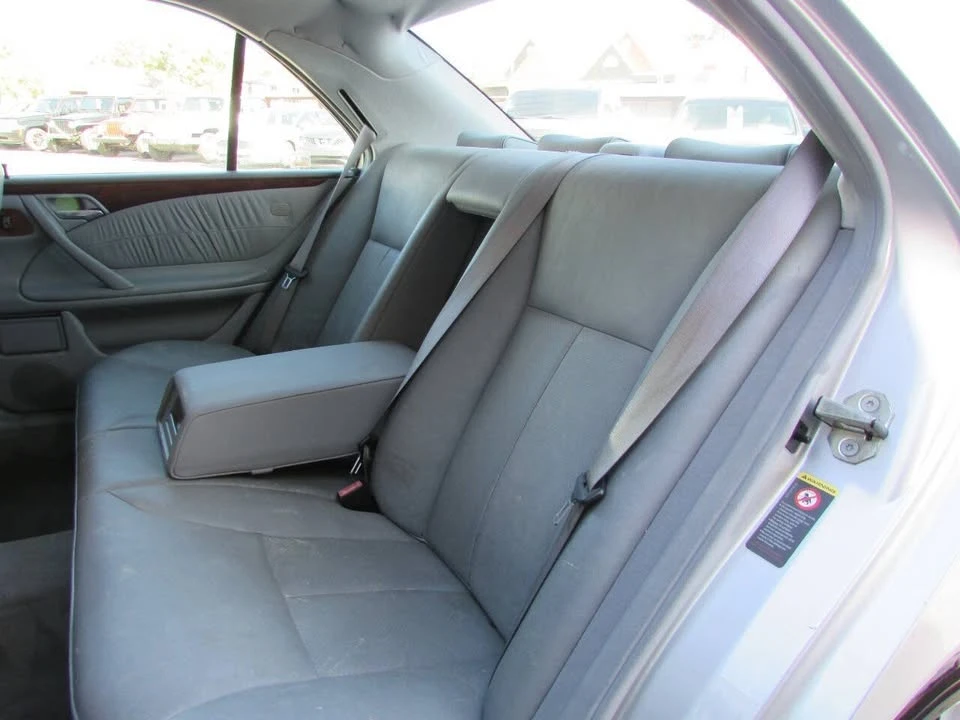 2001 Mercedes-Benz W210 E-Class - Image 18 of 20