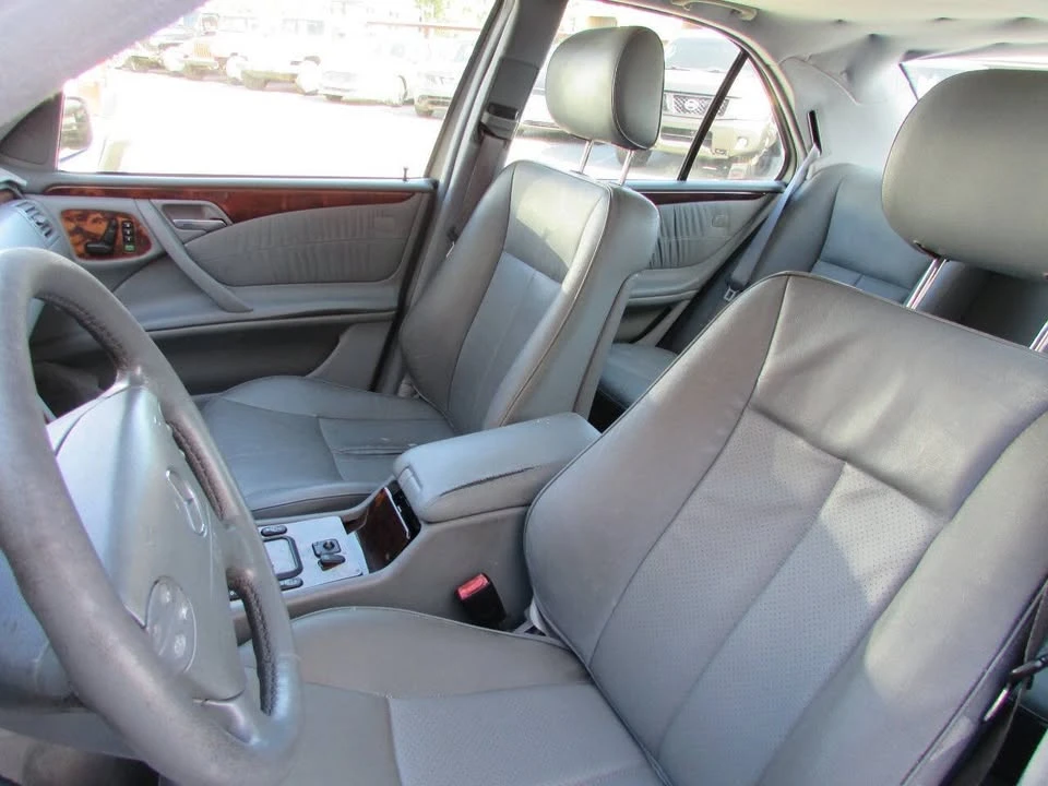 2001 Mercedes-Benz W210 E-Class - Image 12 of 20