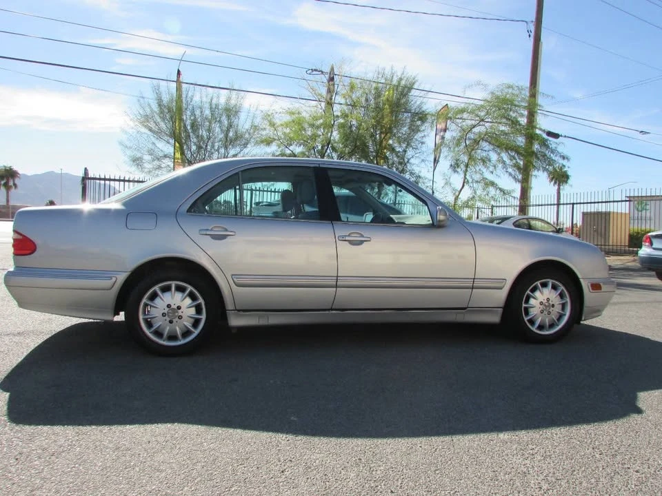2001 Mercedes-Benz W210 E-Class - Image 2 of 20