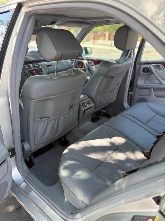 2001 Mercedes-Benz W210 E-Class - Image 8 of 14