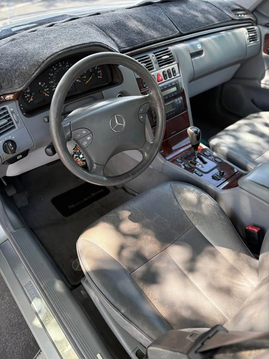 2001 Mercedes-Benz W210 E-Class - Image 12 of 17