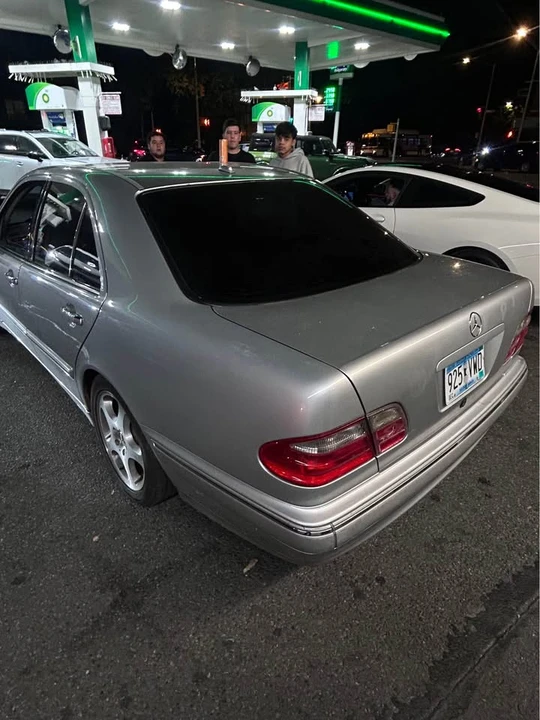2001 Mercedes-Benz W210 E-Class - Image 9 of 16