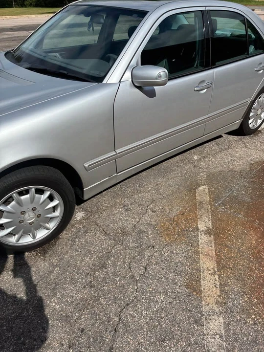 2001 Mercedes-Benz W210 E-Class - Image 3 of 4