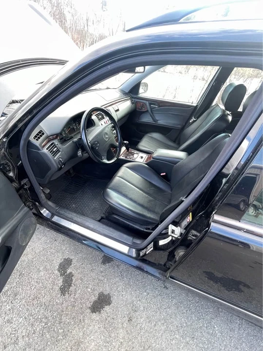 2001 Mercedes-Benz W210 E-Class - Image 5 of 8