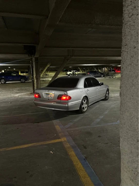 2001 Mercedes-Benz W210 E-Class - Image 2 of 5