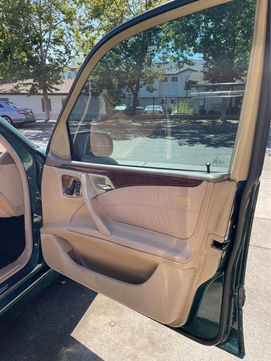 2001 Mercedes-Benz W210 E-Class - Image 8 of 11