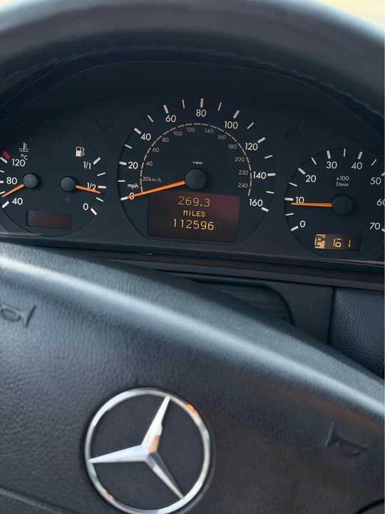 2001 Mercedes-Benz W210 E-Class - Image 4 of 12