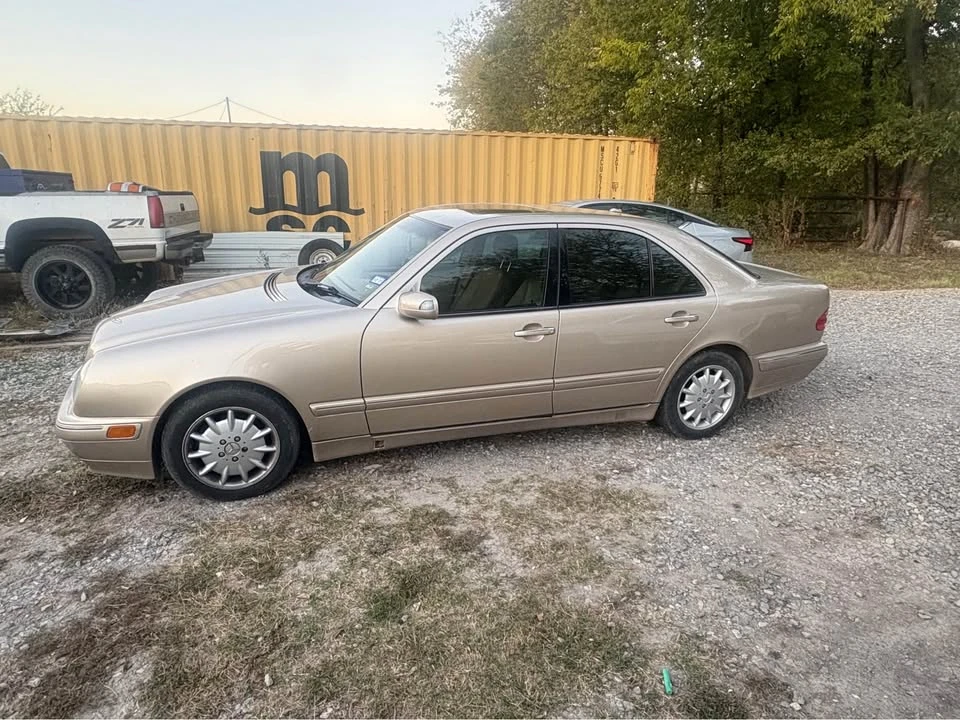 2001 Mercedes-Benz W210 E-Class - Image 2 of 10