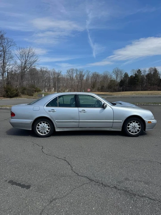 2001 Mercedes-Benz W210 E-Class - Image 3 of 13