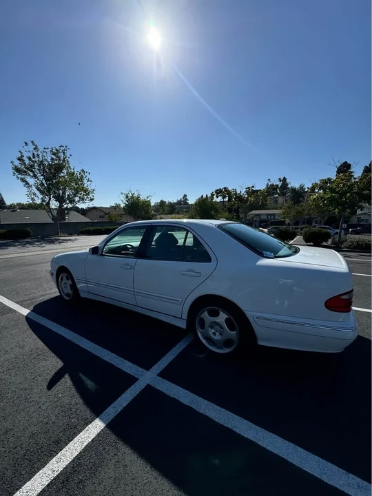 2001 Mercedes-Benz W210 E-Class - Image 5 of 12