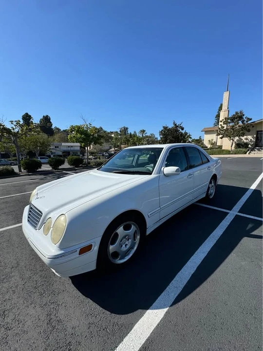 2001 Mercedes-Benz W210 E-Class - Image 4 of 12