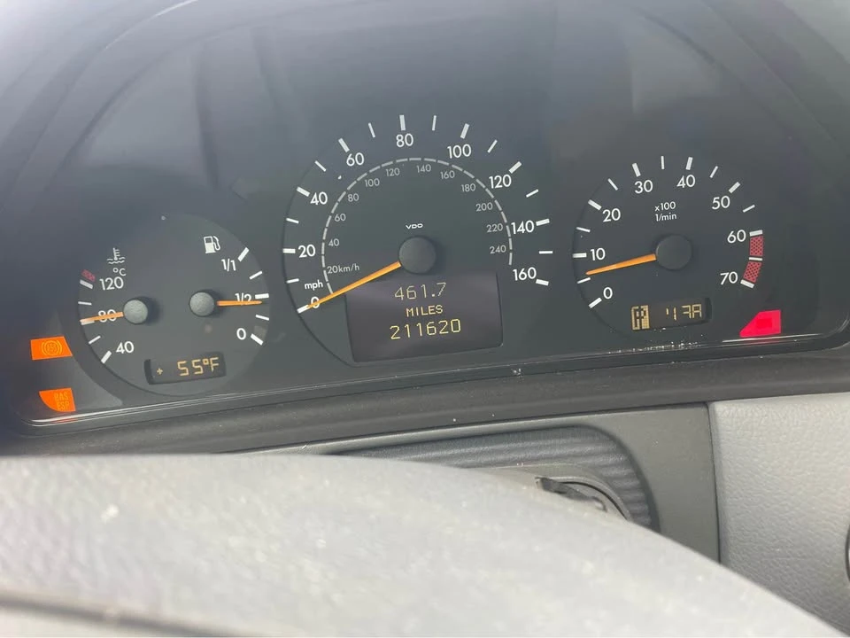 2001 Mercedes-Benz W210 E-Class - Image 6 of 9