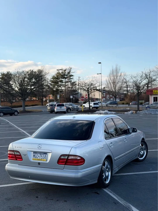 2001 Mercedes-Benz W210 E-Class - Image 3 of 15
