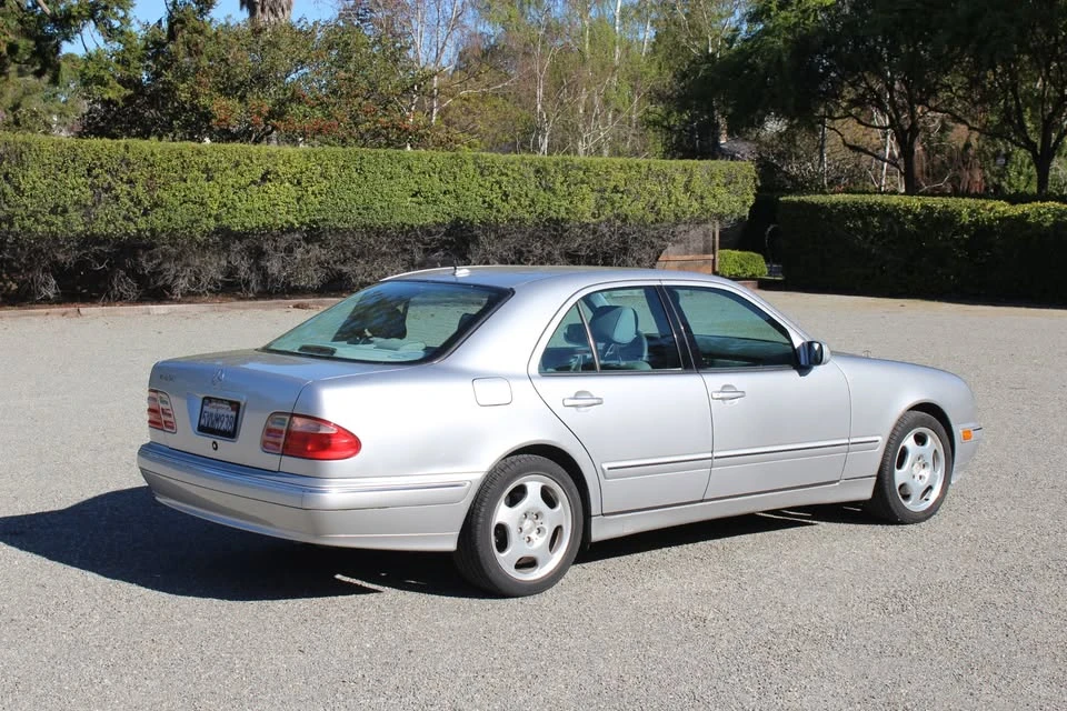 2001 Mercedes-Benz W210 E-Class - Image 2 of 13