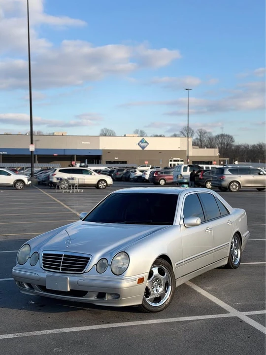 2001 Mercedes-Benz W210 E-Class - Image 2 of 5