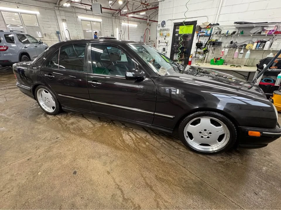 2001 Mercedes-Benz W210 E 36 & E 50 & E 55 & E 60 AMG - Image 10 of 12