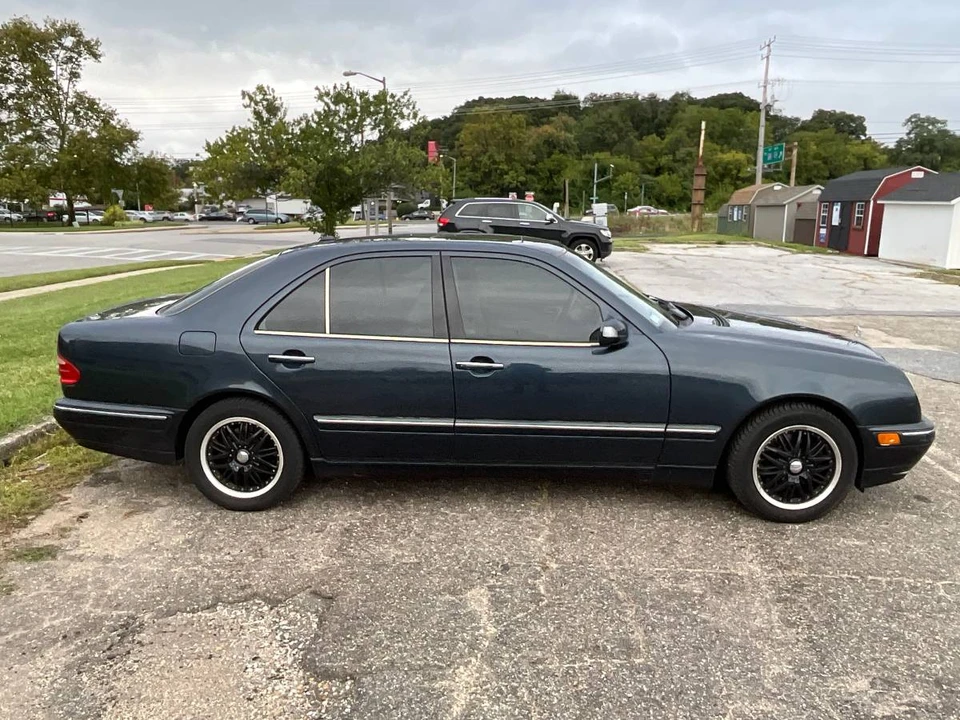 2001 Mercedes-Benz E-Class - Image 6 of 6