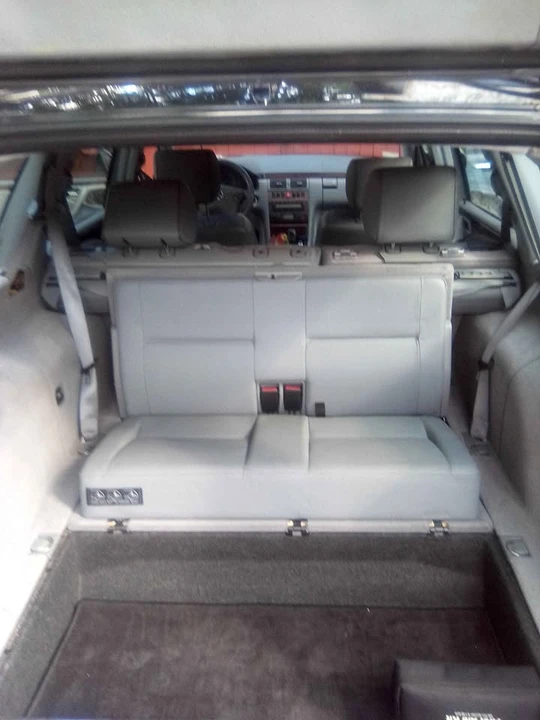 2001 Mercedes-Benz W210 E-Class - Image 11 of 20