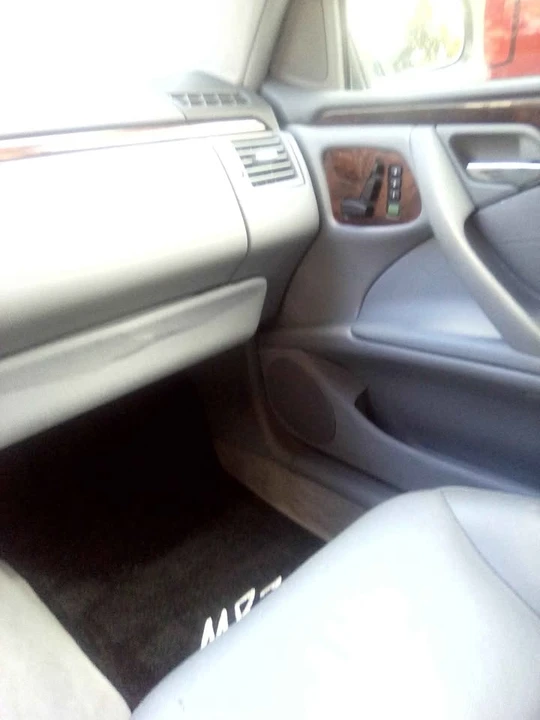 2001 Mercedes-Benz W210 E-Class - Image 17 of 20