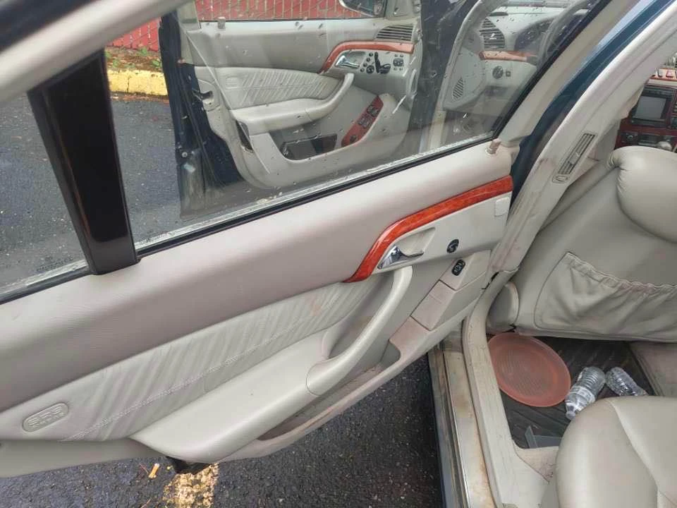 2001 Mercedes-Benz W220 S-Class - Image 2 of 10